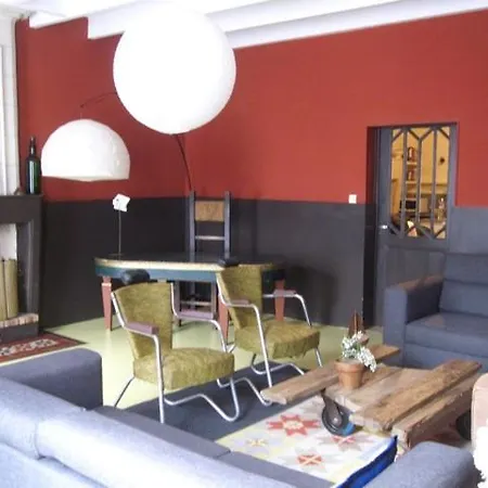 Tatil Evi Spacieuse & Piscine Saint-Bonnet-sur-Gironde